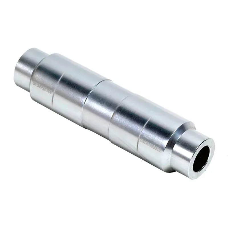 Kuat Trio 12mm x 100mm Fork Adapter in Silver