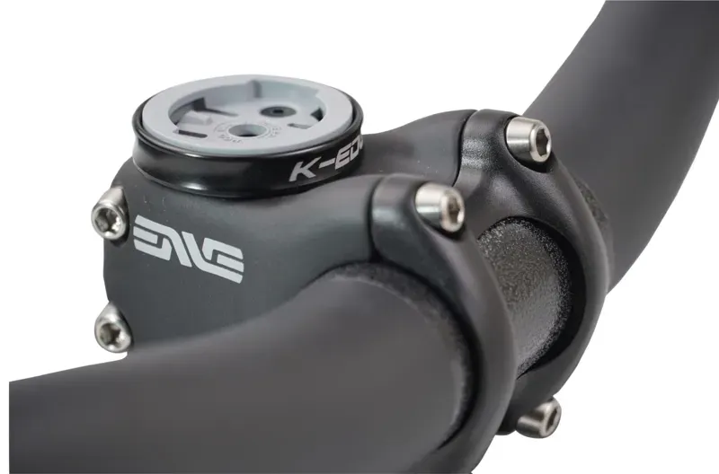 K-Edge Wahoo Gravity Cap In Anodized black