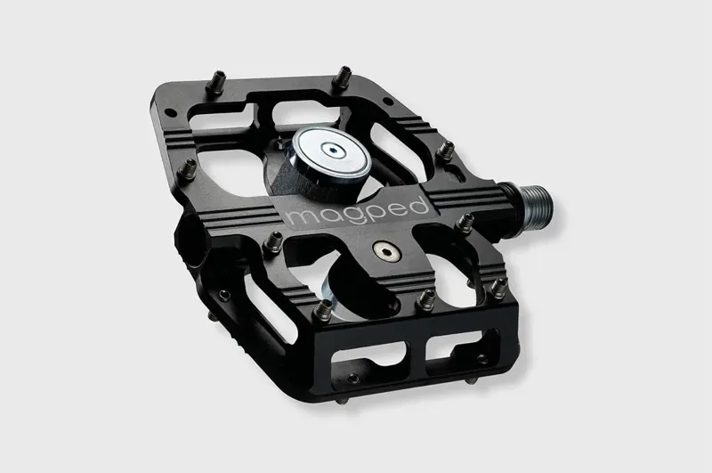 Magped Gravity 200n 9/16-inch Magnetic Pedals in Black-1