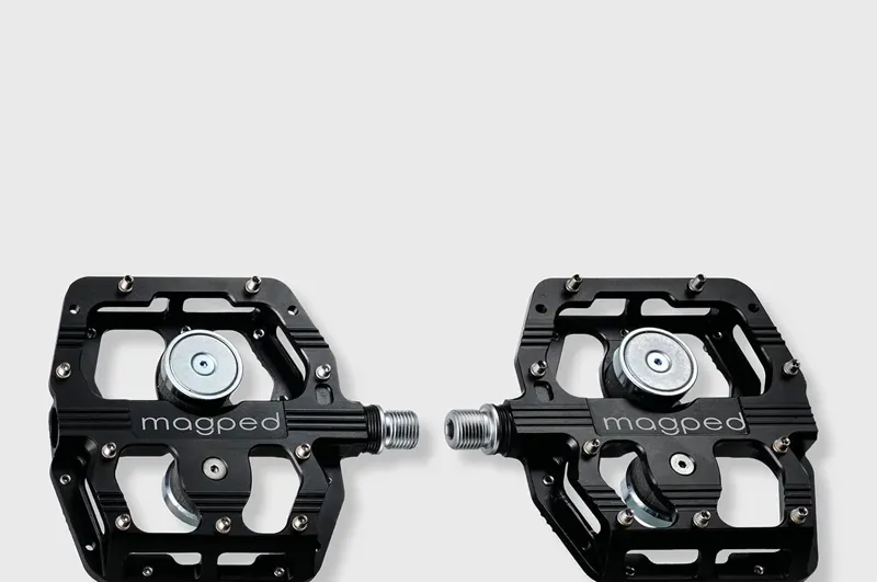 Magped Gravity 200n 9/16-inch Magnetic Pedals in Black-3