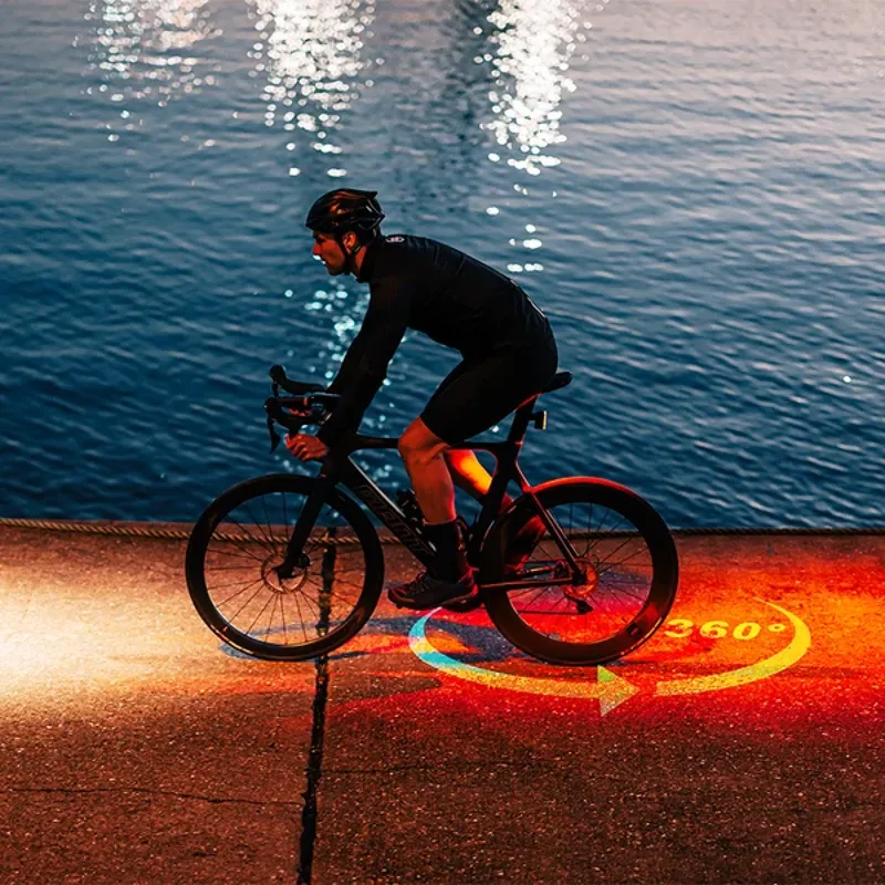 Seemee 400 ANT+ Taillight 360d Black Magicshine-2
