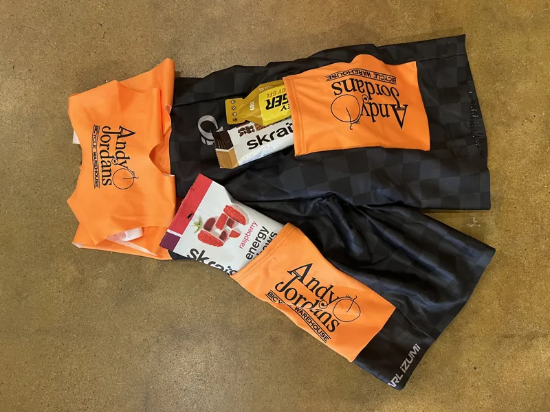 AJBW HIVIz Expdtn Bib Womens Orange-2