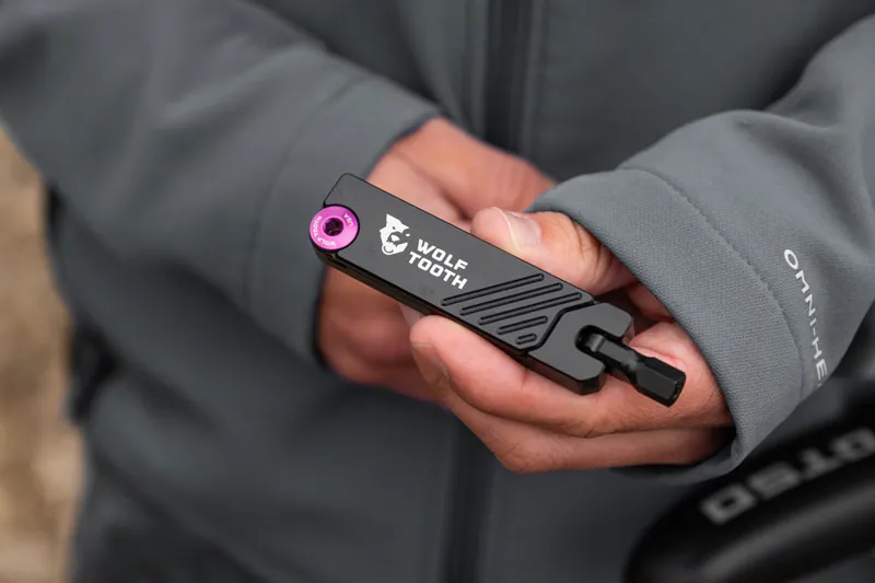 Wolf Tooth 6-Bit Hex Wrench Multi Tool in Black-1