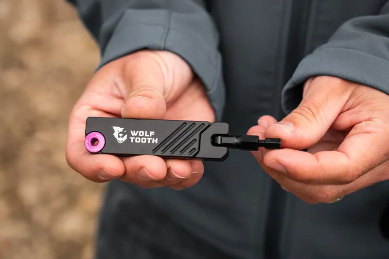 Wolf Tooth 6-Bit Hex Wrench Multi Tool in Black-3