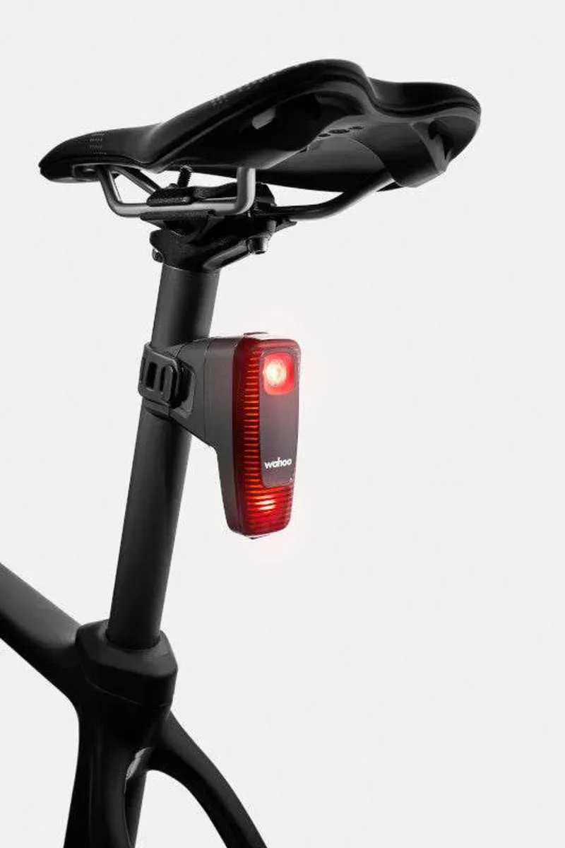 Wahoo Fitness TRACKR Radar Light in Black/Red-7